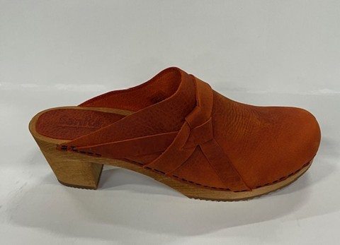 Sanita Wood Manuella Open Orange
Størrelse 42