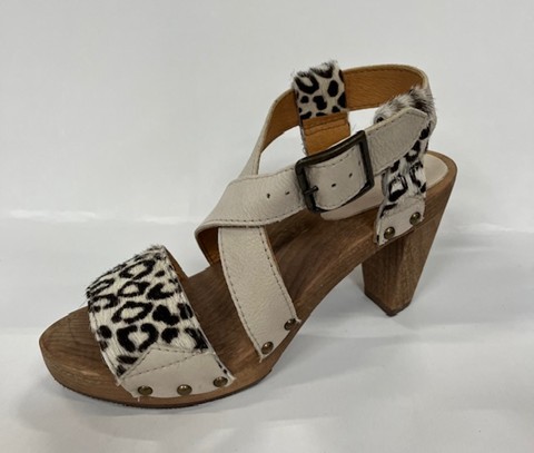 Sanita Wood Line Sandal Wh. Leopard
Størrelse 37